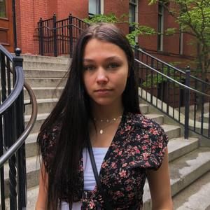 Meet your Posher, Léa